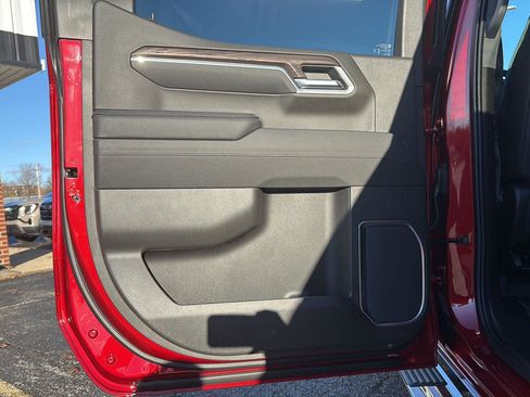 New 2026 GMC Sierra 1500 SLT w/ SLT Premium Plus Package image 16