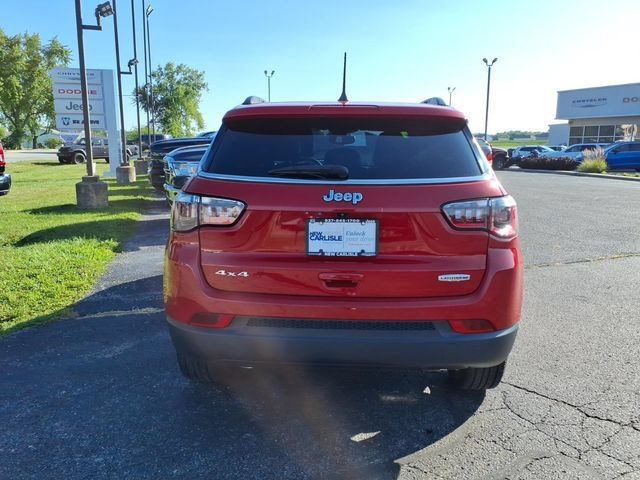 Used 2024 Jeep Compass Latitude AWD/4WD image 6