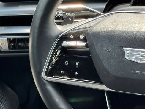 Certified 2024 Cadillac Lyriq Luxury AWD/4WD image 26