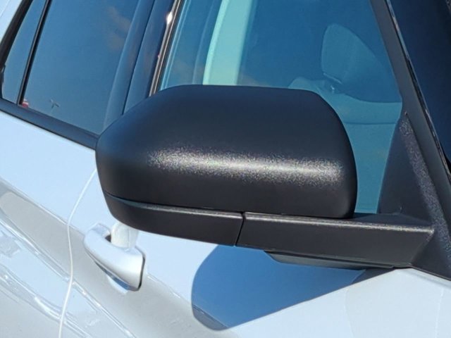 New 2026 Ford Explorer Active RWD image 12