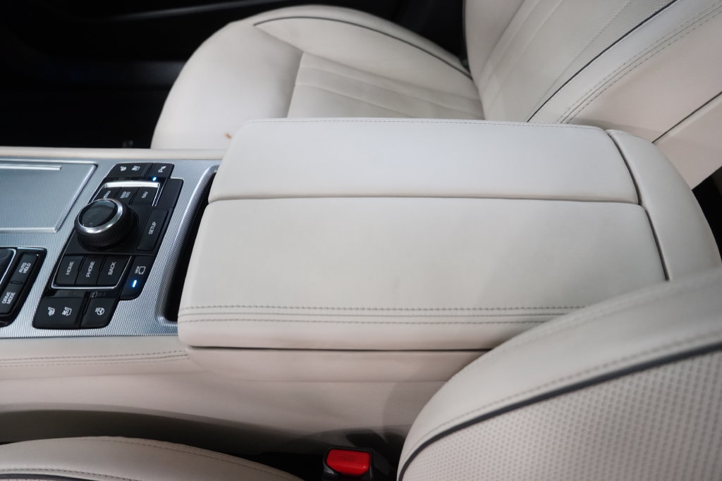 Used 2018 Genesis G80 5.0 Ultimate AWD/4WD image 24