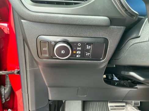 Used 2024 Ford Escape ST-Line Select w/ Tech Pack #2 AWD/4WD image 17