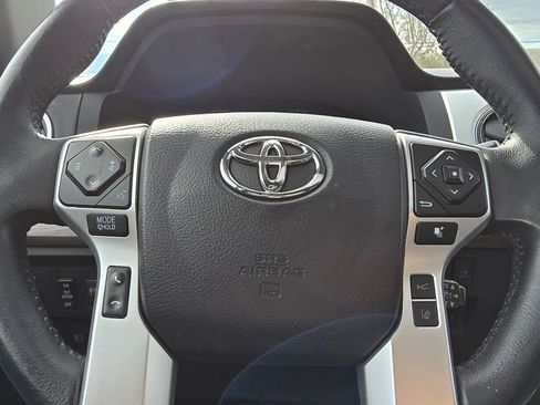 Used 2021 Toyota Tundra Limited w/ Limited Premium Package image 27