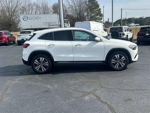 Certified 2026 Mercedes-Benz GLA 250 image 8