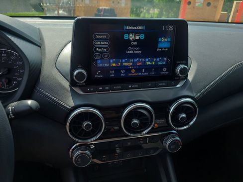 Certified 2025 Nissan Sentra SV image 19