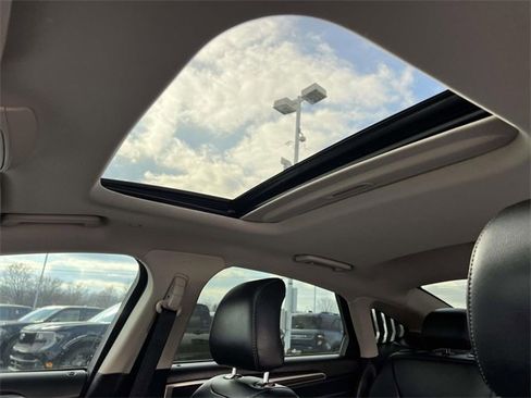 Certified 2019 Ford Fusion SEL image 25