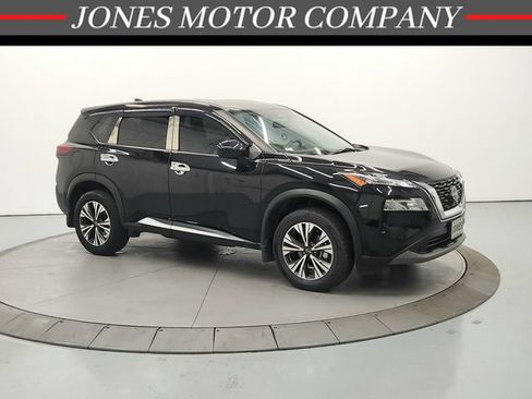 Used 2023 Nissan Rogue SV FWD image 1