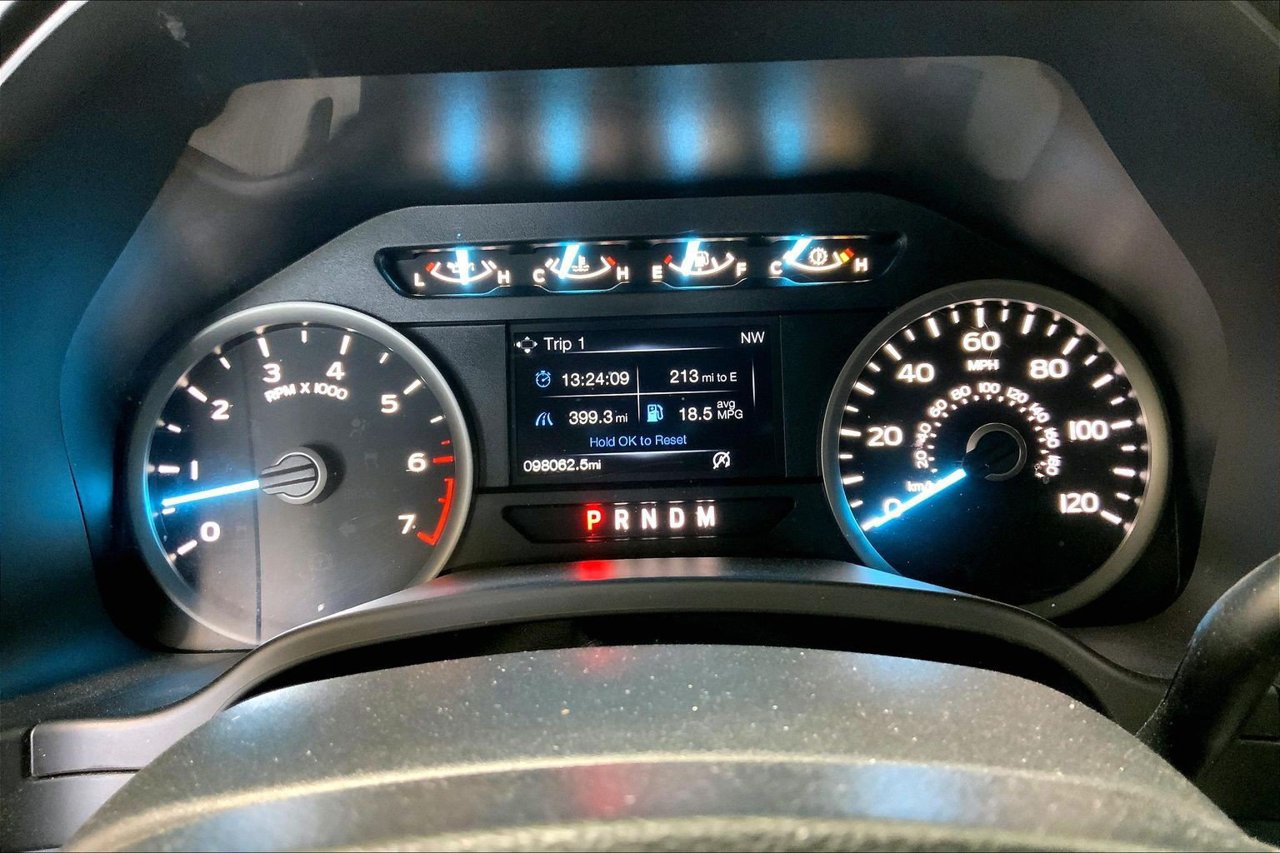 Used 2020 Ford F150 XLT w/ Equipment Group 302A Luxury AWD/4WD image 18