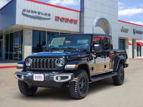 New 2026 Jeep Gladiator Sport AWD/4WD image 2