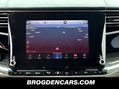 Used 2022 Jeep Wagoneer Series III w/ Convenience Group I image 7