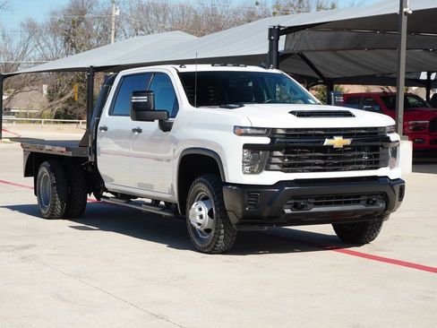Used 2024 Chevrolet Silverado 3500 W/T image 5