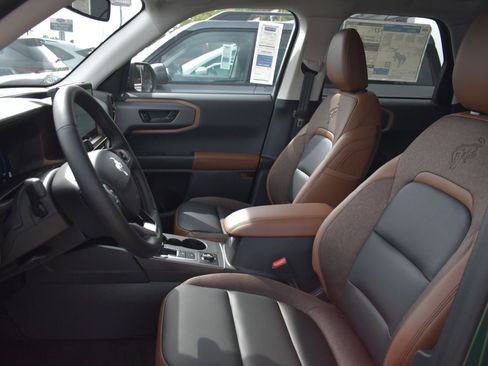 New 2025 Ford Bronco Sport Outer Banks w/ Outer Banks Tech Package+ AWD/4WD image 20