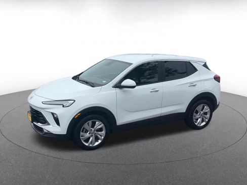 Used 2025 Buick Encore GX Preferred FWD image 8