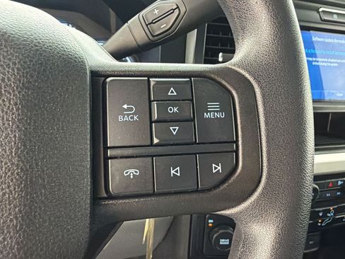 Used 2025 Ford F250 XLT AWD/4WD image 29