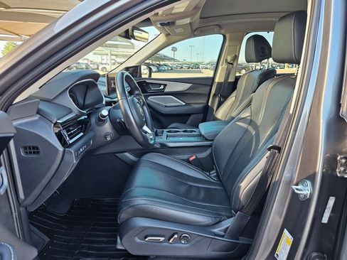 Used 2025 Acura MDX w/ Technology Package FWD image 14