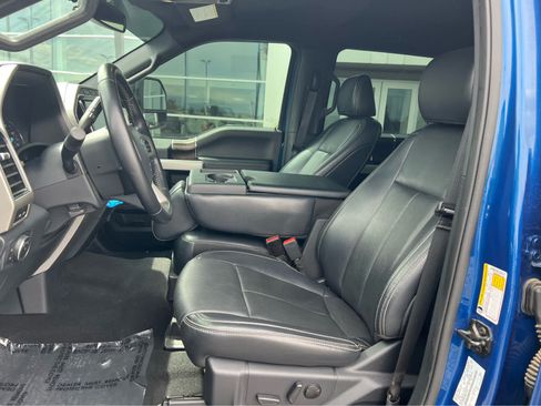 Certified 2022 Ford F350 Lariat w/ Black Appearance Package AWD/4WD image 27
