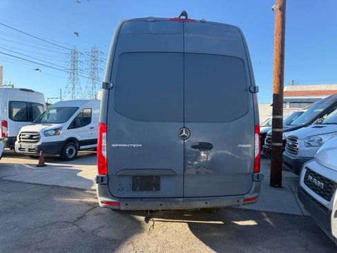 Used 2019 Mercedes-Benz Sprinter 170 image 5