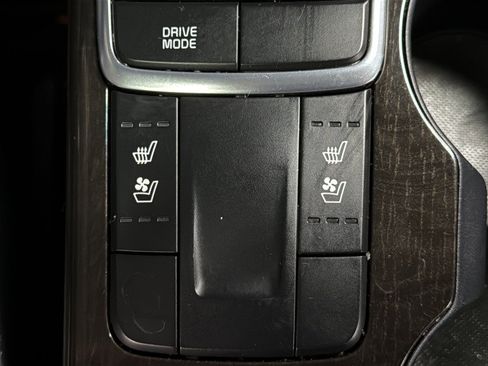 Used 2018 Kia Optima EX w/ Premium Package image 18