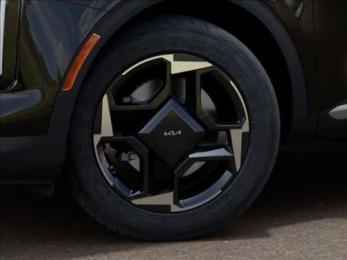 New 2026 Kia Sportage EX FWD image 9