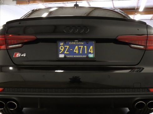 Used 2019 Audi S4 Prestige w/ Prestige Package AWD/4WD image 11