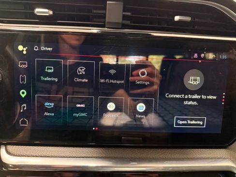Used 2025 GMC Sierra 3500 Denali w/ Denali Reserve Package AWD/4WD image 43
