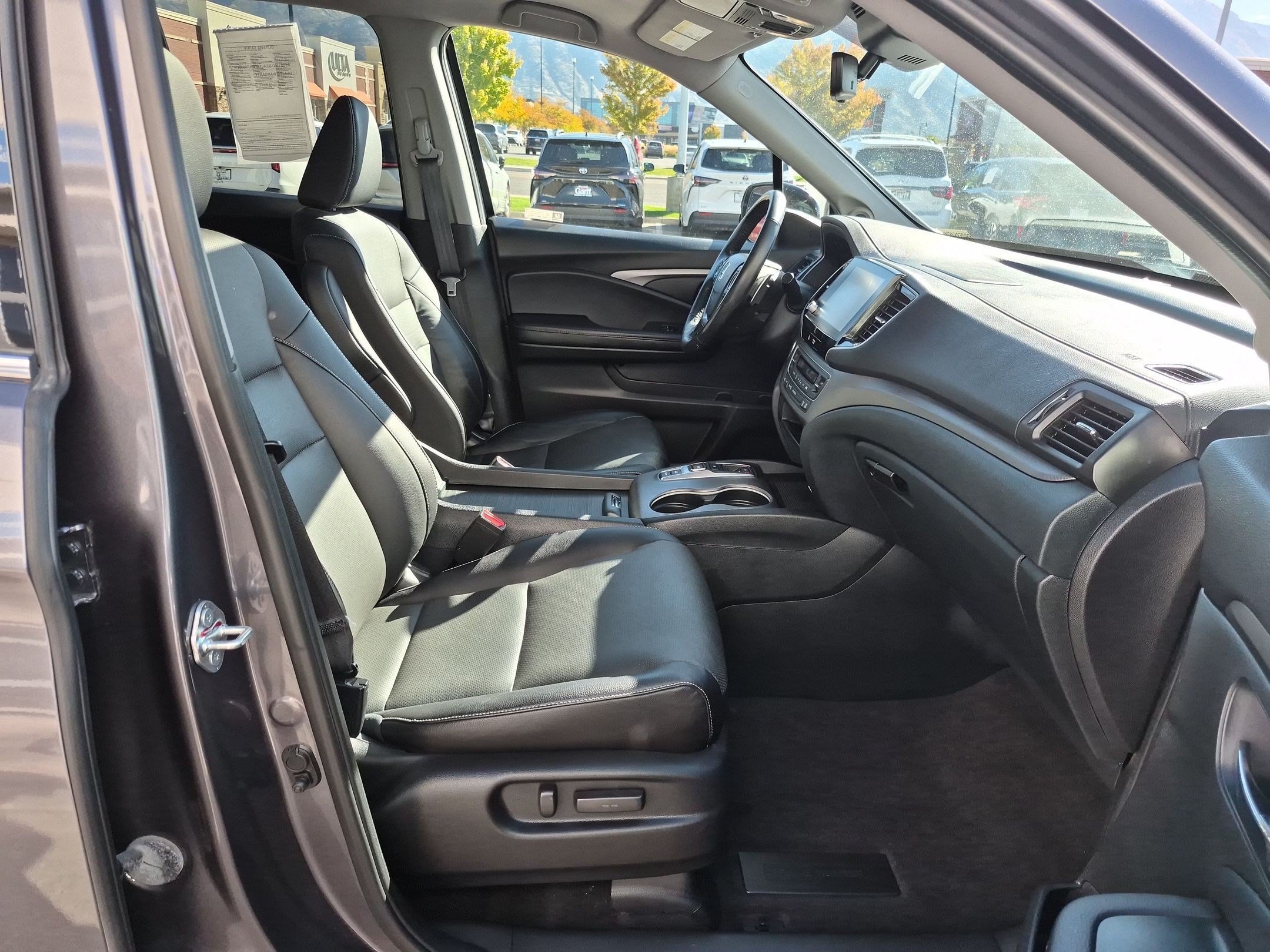 Used 2023 Honda Ridgeline RTL-E image 34