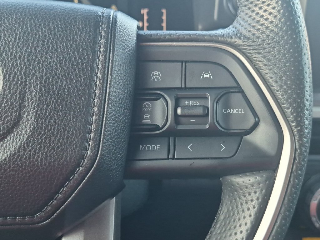 Certified 2024 Toyota Tacoma SR5 AWD/4WD image 23