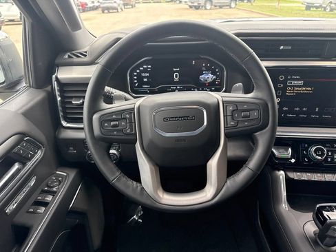 Used 2025 GMC Sierra 1500 Denali w/ Denali Reserve Package AWD/4WD image 15