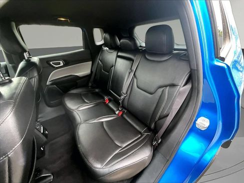 Used 2025 Jeep Compass Limited AWD/4WD image 26