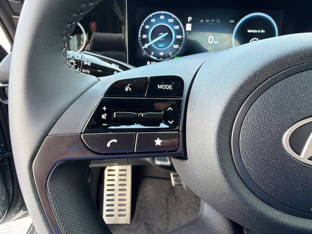 New 2026 Hyundai Elantra SEL FWD image 19