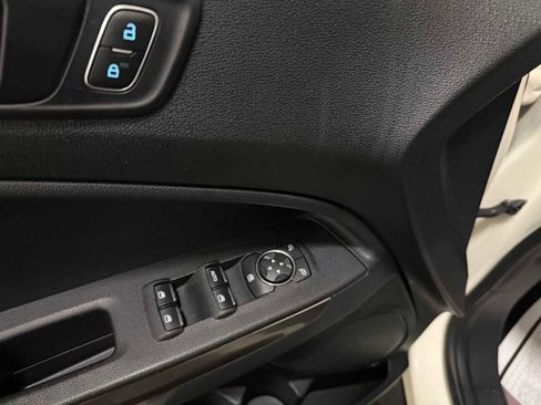 Used 2020 Ford EcoSport SES w/ Interior Protection Package image 21