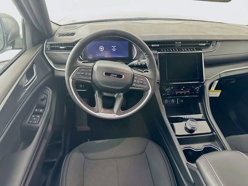 New 2026 Jeep Grand Cherokee Laredo X AWD/4WD image 30