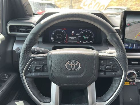 Used 2024 Toyota Tacoma TRD Sport w/ TRD Sport Premium Package image 13