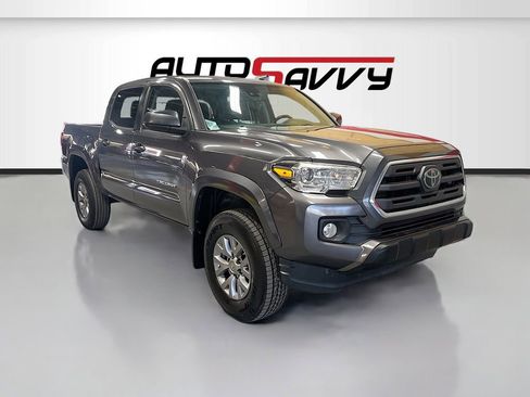 Used 2019 Toyota Tacoma SR5 image 1