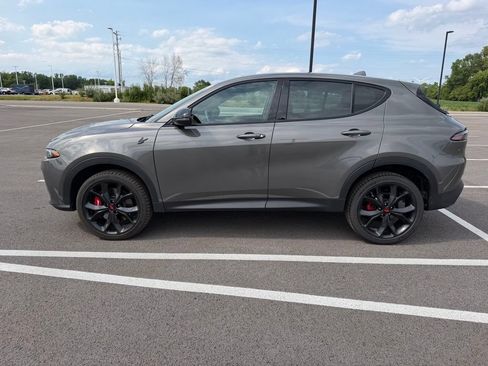 Used 2023 Dodge Hornet GT w/ Track Pack AWD/4WD image 8