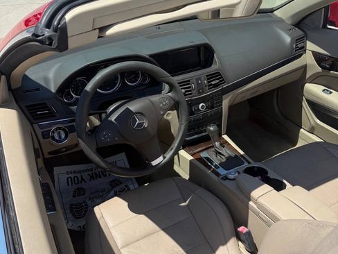 Used 2011 Mercedes-Benz E 350 Cabriolet image 21