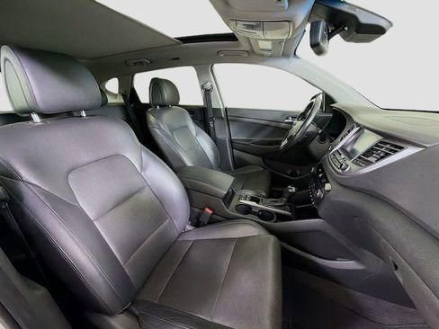 Used 2016 Hyundai Tucson Limited w/ Option Group 03 AWD/4WD image 32