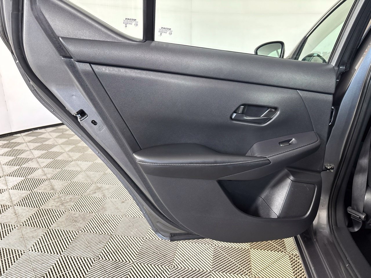 Used 2024 Nissan Sentra S FWD image 21