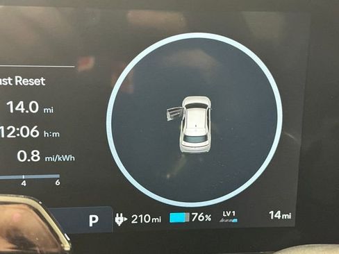 Certified 2025 Hyundai Ioniq 5 SEL image 18