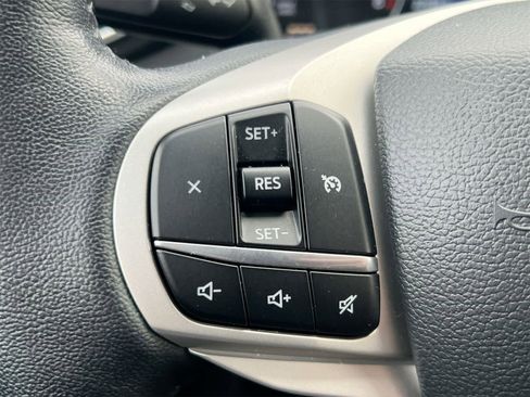 Used 2023 Ford Explorer XLT w/ Equipment Group 202A image 23