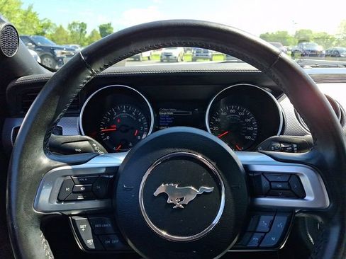 Used 2019 Ford Mustang GT RWD image 19