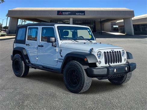 Used 2017 Jeep Wrangler Unlimited Sport w/ Connectivity Group image 8