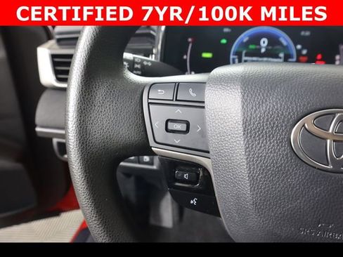 Used 2025 Toyota Camry LE image 21