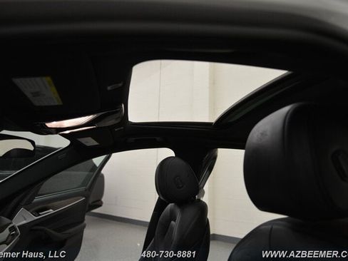 Used 2018 BMW 530e RWD image 41