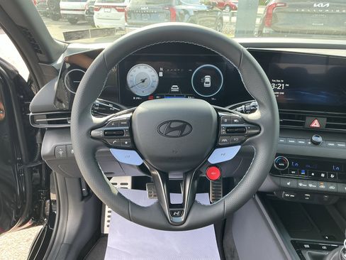 New 2025 Hyundai Elantra N image 19