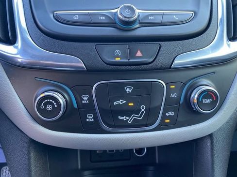 Used 2024 Chevrolet Equinox LS FWD image 13