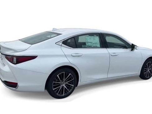 Used 2024 Lexus ES 300h w/ Premium Package FWD image 8
