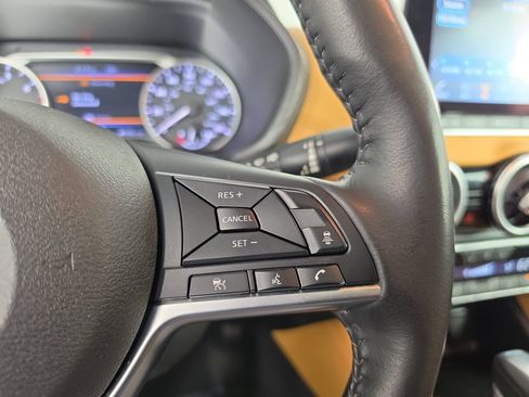 Used 2022 Nissan Sentra SV w/ SV Premium Package FWD image 23