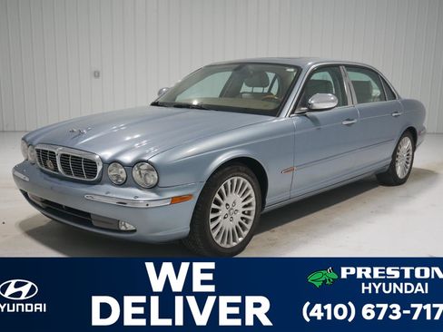 Used 2005 Jaguar XJ Vanden Plas image 1