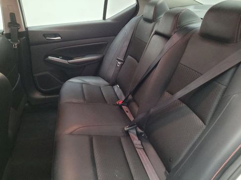 Used 2023 Nissan Altima 2.5 SR FWD image 18